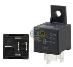 2 4 V ROLE     4 RD 003 520 091      HELLA